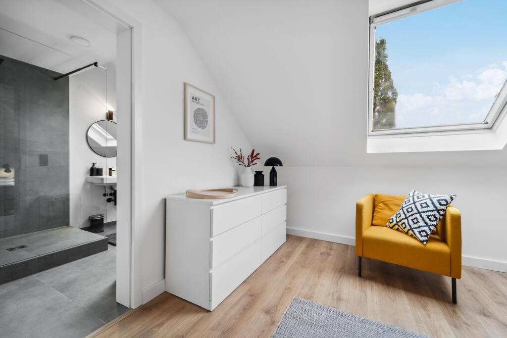 Apartment Stylischer Wohntraum In Ronsdorf - Naehe Dus & Dortmund & Koeln & Essen Wuppertal